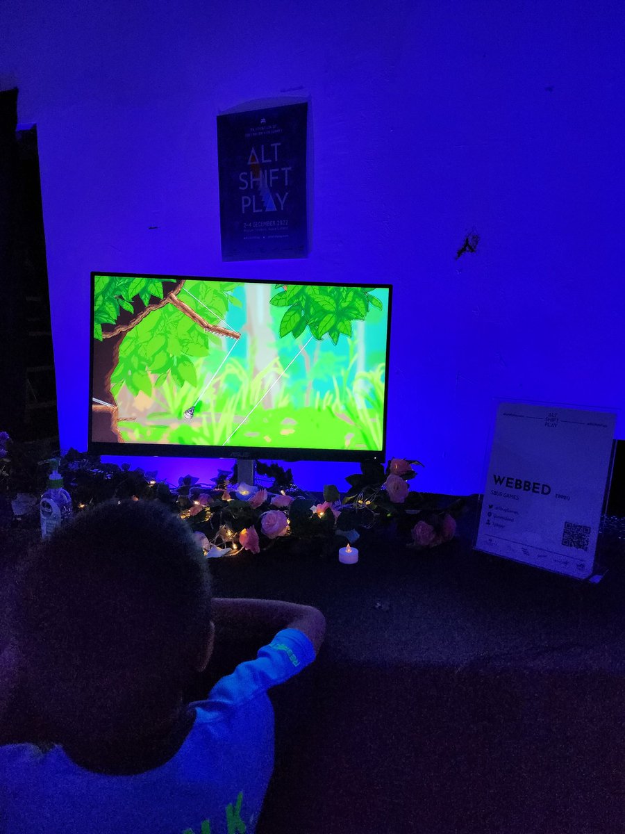 AltShiftPlay's tweet photo. #AltShiftPlay, Day 1 featuring:
- Paperbark @PaperHouseGames
- Webbed @sbuggames
- قلبي قلبكم (My Heart is Your Heart) @mohamedchamas_
- Hollow Knight @TeamCherryGames
🌐 https://t.co/qt7LfeaQhm https://t.co/eRsPaLHBL4