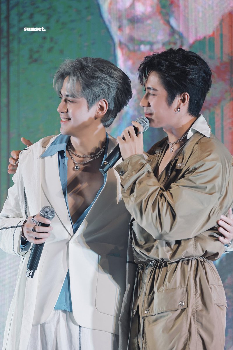 sunset9821's tweet photo. 221203 ความสัมพันธ์แบบที่ ต่างคนต่างทำให้อีกคนเป็นคนที่ดีขึ้น คอยเติมเต็มบางอย่างที่หายไป 🤍

@film_tnp20 @RachataJam 

#FilmForFan #filmthanapat #แจมรชตะ #แจมฟิล์ม #jamfilm https://t.co/4GsWYoari0