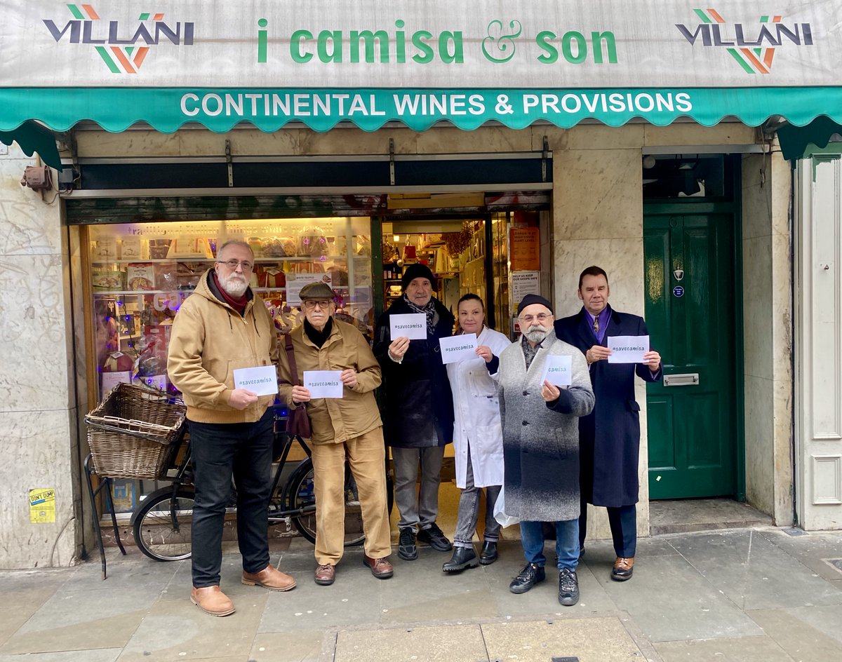 Thanks to everyone that has signed our petition.  Here is a pic of some of you who turned up at the shop this afternoon.  1,336 people have signed so far. Please retweet.  change.org/save-camisa-so…
#savecamisa #retweet