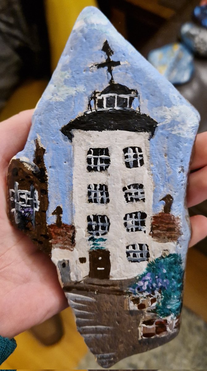 Love the Timeball Tower stone painted by my daughter, being used to stop leaflets blowing away at <a href="/Deal_Town/">Deal Town</a> market! #Deal <a href="/DealTimeball/">Deal Timeball</a>