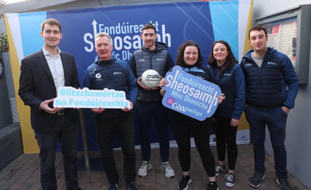 Jack Chambers TD (@jackfchambers) on Twitter photo Thar a bheith sásta tús a chur le comórtas peile <a href="/GlornanGael/">Glór na nGael</a> i CLG Fhine Gall inniu.
Mórcheiliúradh spóirt agus teanga.
Gach rath ar na foirne uile! Thar a bheith sásta tús a chur le comórtas peile <a href="/GlornanGael/">Glór na nGael</a> i CLG Fhine Gall inniu.
Mórcheiliúradh spóirt agus teanga.
Gach rath ar na foirne uile!
