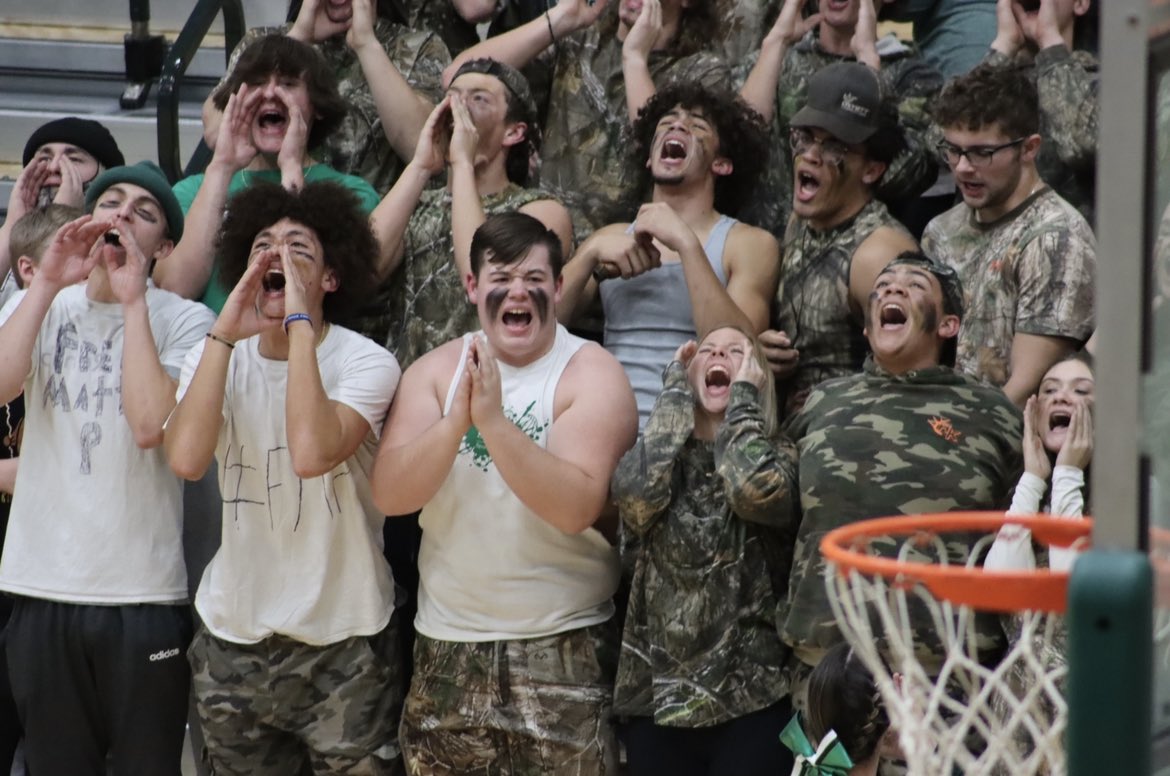 Vincennes student section…👀

Want to give the Vincennes Lincoln student section a shoutout.  They were great &amp; brought it all night for a tremendous atmosphere vs Reitz.  Appreciated the 812 chant… 

Tip of the cap, <a href="/BigABarstool/">Alices Barstool</a>