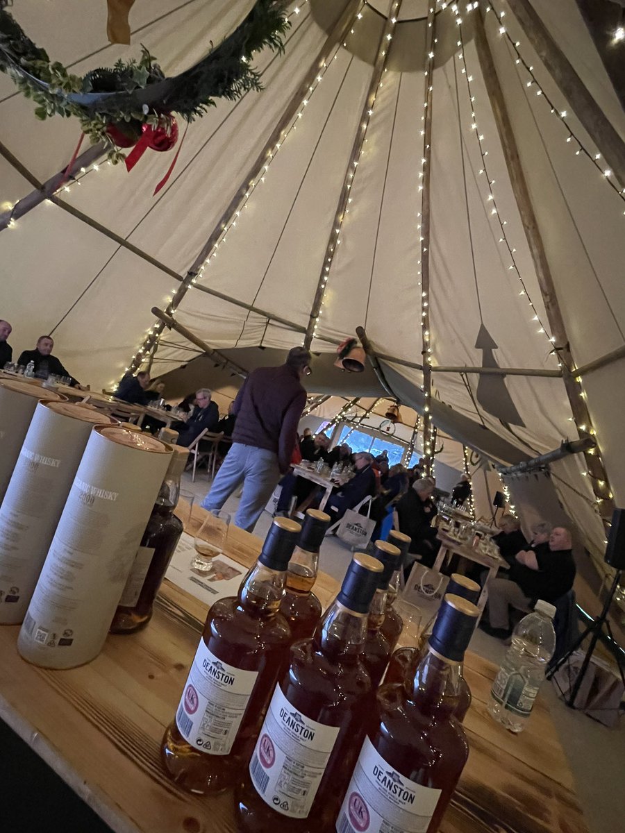Master Distillers tasting off and running. Four great drams for Brendan to talk through, everything being discussed from LDP’s, first fill bourbon, Virgin Oak to Werther’s Originals…….. #deanstonwinterfest