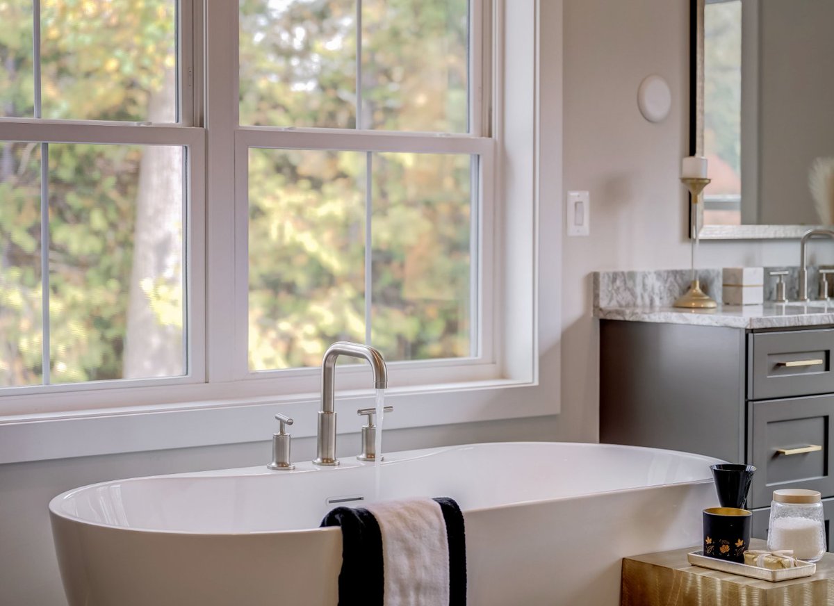 gulickgroup's tweet photo. Our model home at Hudson Quarter is now available to tour by appointment! You can contact us at 703.844.8440 to make arrangements to see this furnished Evanton model. Learn more on our website: https://t.co/wwrwhkB5ez
#GulickGroup #EvantonModel #LuxuryLiving #GGHudsonQuarter https://t.co/0LWnRWTlOy