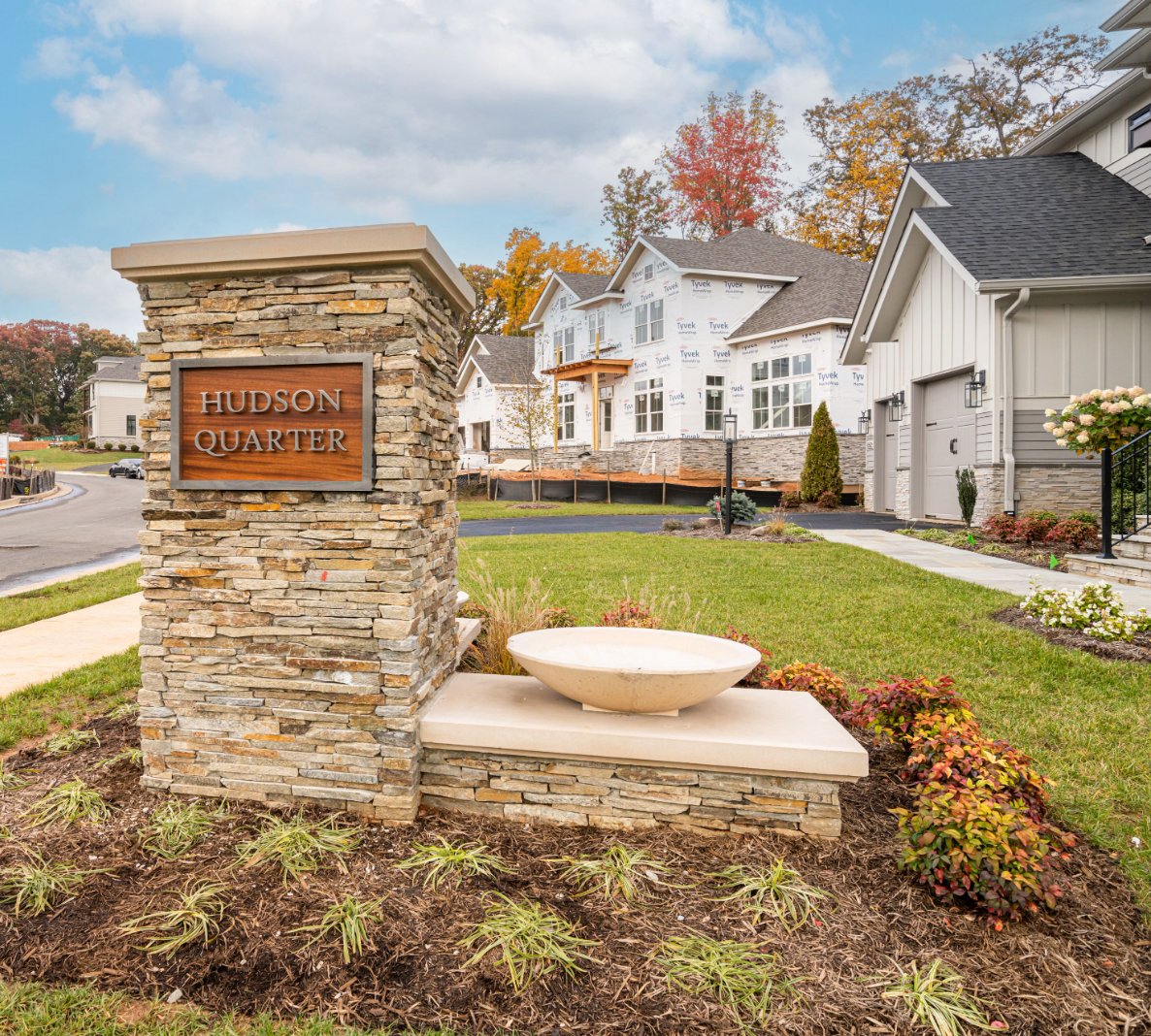 gulickgroup's tweet photo. Our model home at Hudson Quarter is now available to tour by appointment! You can contact us at 703.844.8440 to make arrangements to see this furnished Evanton model. Learn more on our website: https://t.co/wwrwhkB5ez
#GulickGroup #EvantonModel #LuxuryLiving #GGHudsonQuarter https://t.co/0LWnRWTlOy
