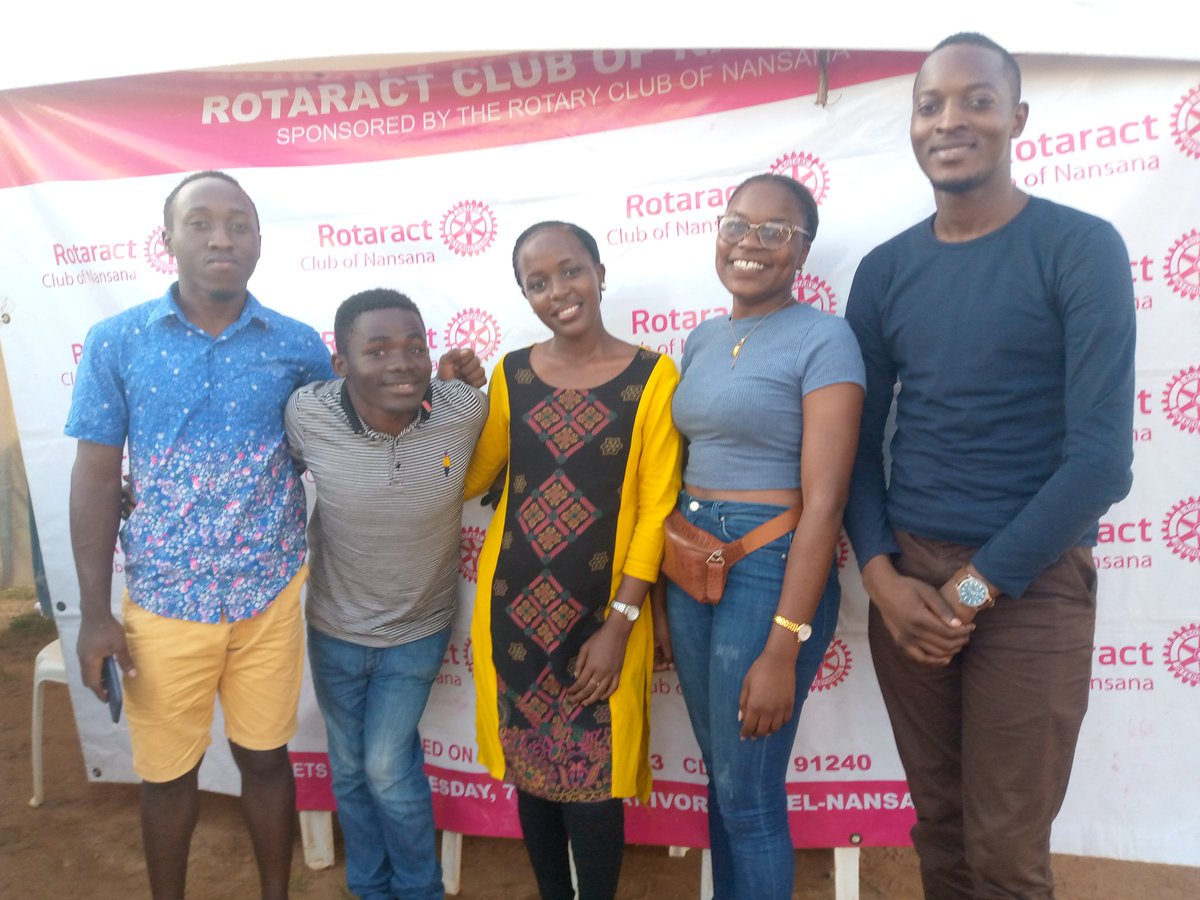 rctnansana's tweet photo. The @RctWakiso came through for the #Titans #COOKitEATit fundraiser at QC PARKING GROUNDS NANSANA, Thank you ba Ndugu 🔥🔥🔥🔥 https://t.co/VZf9YWcAYh
