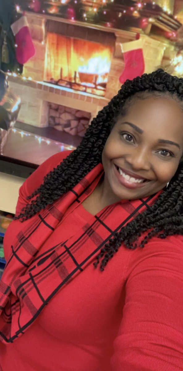 wrblack79's tweet photo. 3 months on my new job!!! Happy 3 months Anniversary to me!!🥳🎉Enjoyed my first “Parent’s Night Out”Thursday and looking forward to many more!!🥰Life is good at Lloyd Wood!!
#takealeapoffaith🙌🏽
#teacherlife❤️
#inclusionmatters❣️ 
#HappyHolidays🎄 https://t.co/vBFW30tyb0