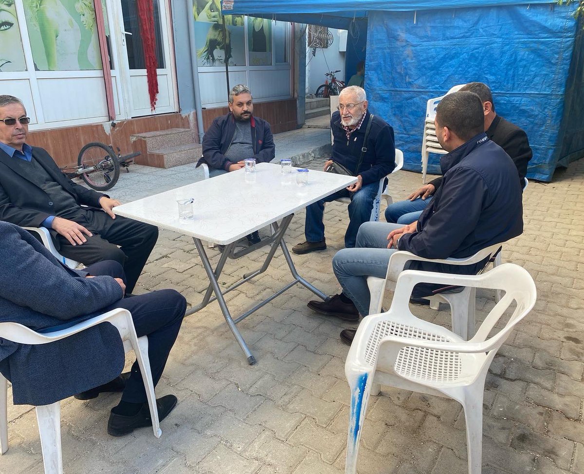 ertokmurat88's tweet photo. Kozan Ülkü Ocakları Esnaflardan Sorumlu Başkan Yardımcısı Murat Ataş'ın vefat eden babası Fatih Ataş amcamız için taziye ziyaretinde bulunduk. Merhuma Allah'tan rahmet ailesine ve yakınlarına başsağlığı dileriz.
@ayyildirim1 
@CemTutsoy https://t.co/yENwbIPTzv