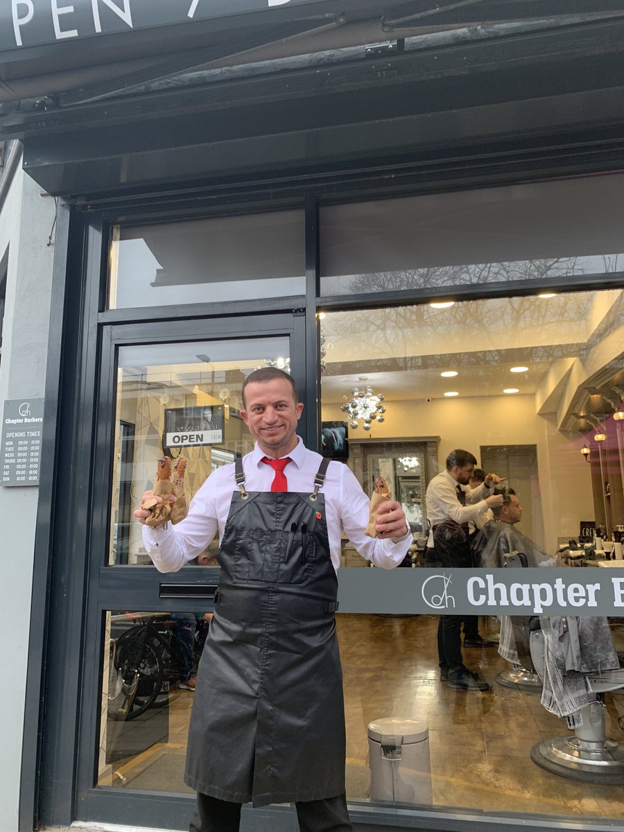 lovewestdulwich's tweet photo. It’s #SmallBusinessSaturday so please come down and support our independent shops and businesses in West Dulwich. Thank you 😊 photos of @Wigwamfamily @rigbyandmac @DulwichBakery as well as Chapter Barbers enjoying our Christmas Fair #lovewestdulwich #westdulwich https://t.co/A3V8PdWLZb