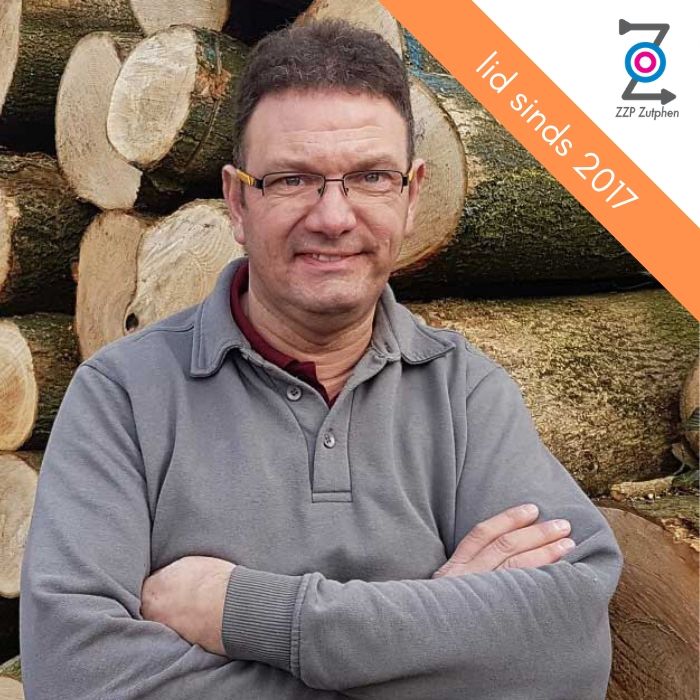 Voor het 6e jaar lid!
Albert Groenvoorziening, hovenier in Vorden voor tuinaanleg, tuinrenovatie, grafonderhoud of het beitsen van schuur of veranda.
Lees meer: zzpzutphen.nl/75
#hovenier #tuinontwerp #tuinaanleg #tuinonderhoud #bestrater #tuinman #zzp #vorden #zzpzutphen