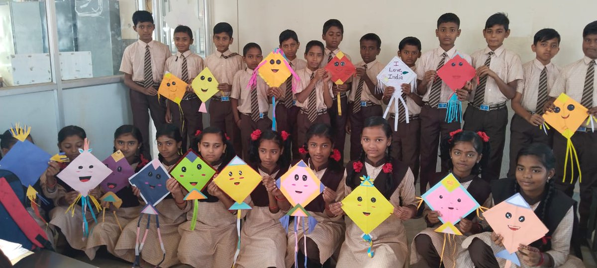 MIC_Jamkhandi's tweet photo. Art &amp; Craft work by Students of Dr APJ Abdul Kalam Residencial School Navanagar Bagalkote @mmrsnavodayabgk 

#Art_Craft #Education  #DrAPJAbdulKalam #KarnatakaMWD 

@Captain_Mani72 @DOMGOK @MinorityDeptBgk @ShivanandP14 https://t.co/VVK6brpx6S
