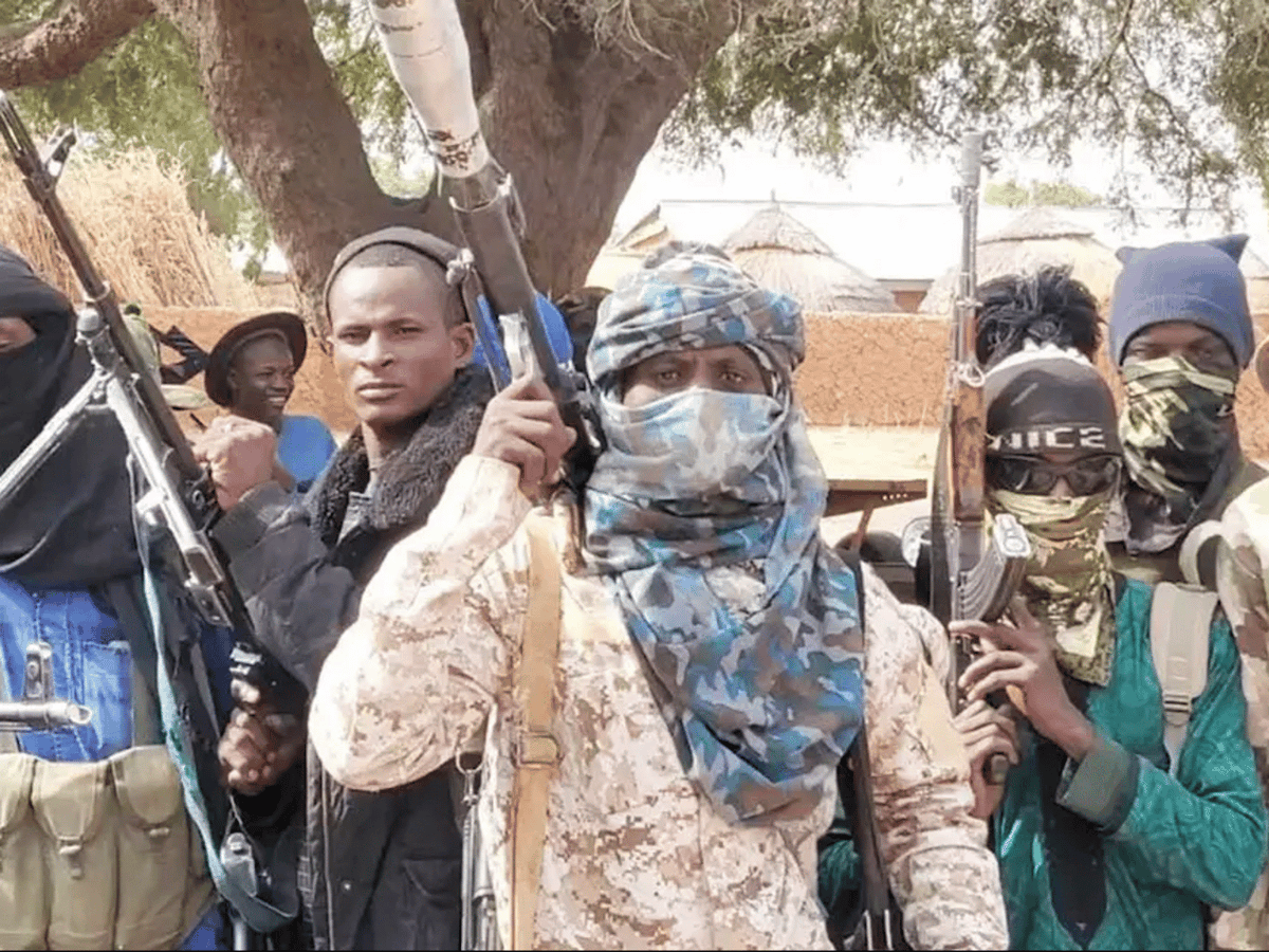 SaharaReporters's tweet photo. Buhari Government Not Ready To End Banditry Because It Is Benefitting From It — Notorious Bandits’ Leader, Bello Turji | Sahara Reporters https://t.co/8uHdsfDhgL https://t.co/nU2F3slAjZ