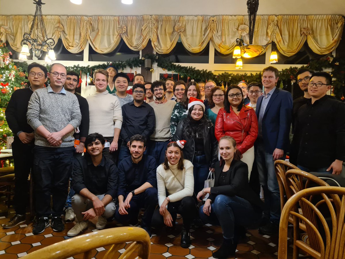 ritter_lab's tweet photo. Great Night at this years Ritter lab Christmas Party 🎄 https://t.co/LmNM2hd6iF