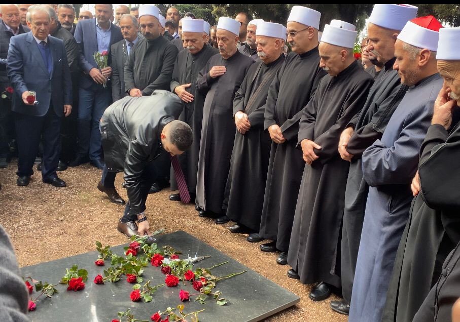 في ذكرى كمال جنبلاط نعود إلى الأساس إلى القيم والأخلاقيات والمفاهيم التي أرساها، في الدولة في السياسة في الفكر وفي الحياة العامة. الحاجة اليوم ماسة إلى إعادة بناء الدولة والمؤسسات وأولى الخطوات انتخاب رئيس للجمهورية ووقف مسارات التعطيل والشلل.