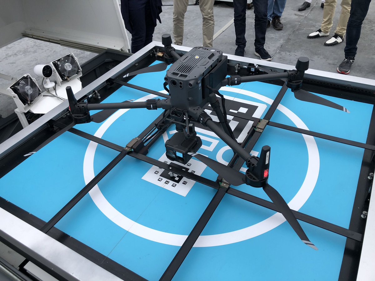🚨 H3 Dynamics: it's incredibly inspiring to see the progress of the latest achievements
Here in #Singapore 🇸🇬 but also in France 🇫🇷 in the US 🇺🇸 ... Thanks to its highly-skilled team
“Starting small but … starting right now!” said Taras Wankewycz 
#HydrogenNow #Drone