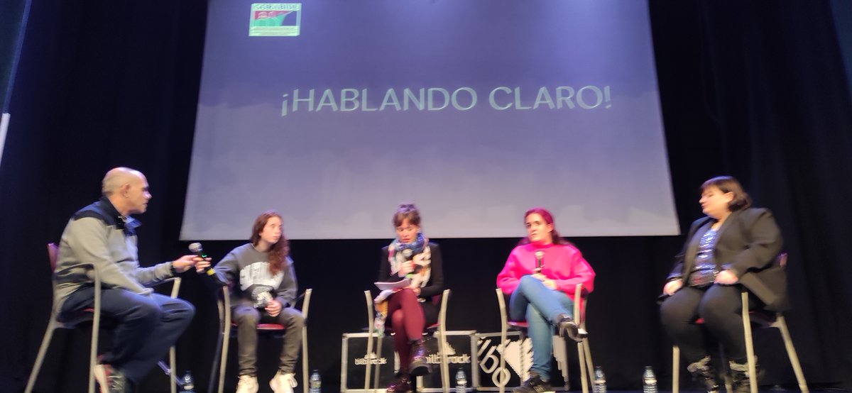 Gorabide's tweet photo. ▶️ José Antonio, Olatz, Amparo y Sara desmontan estereotipos e ideas preconcebidas sobre las personas con discapacidad intelectual, en el debate 'Hablando claro', moderado por nuestra #Gorakide @sorayavegas.
#60RABIDE https://t.co/pm0wMey8Bp