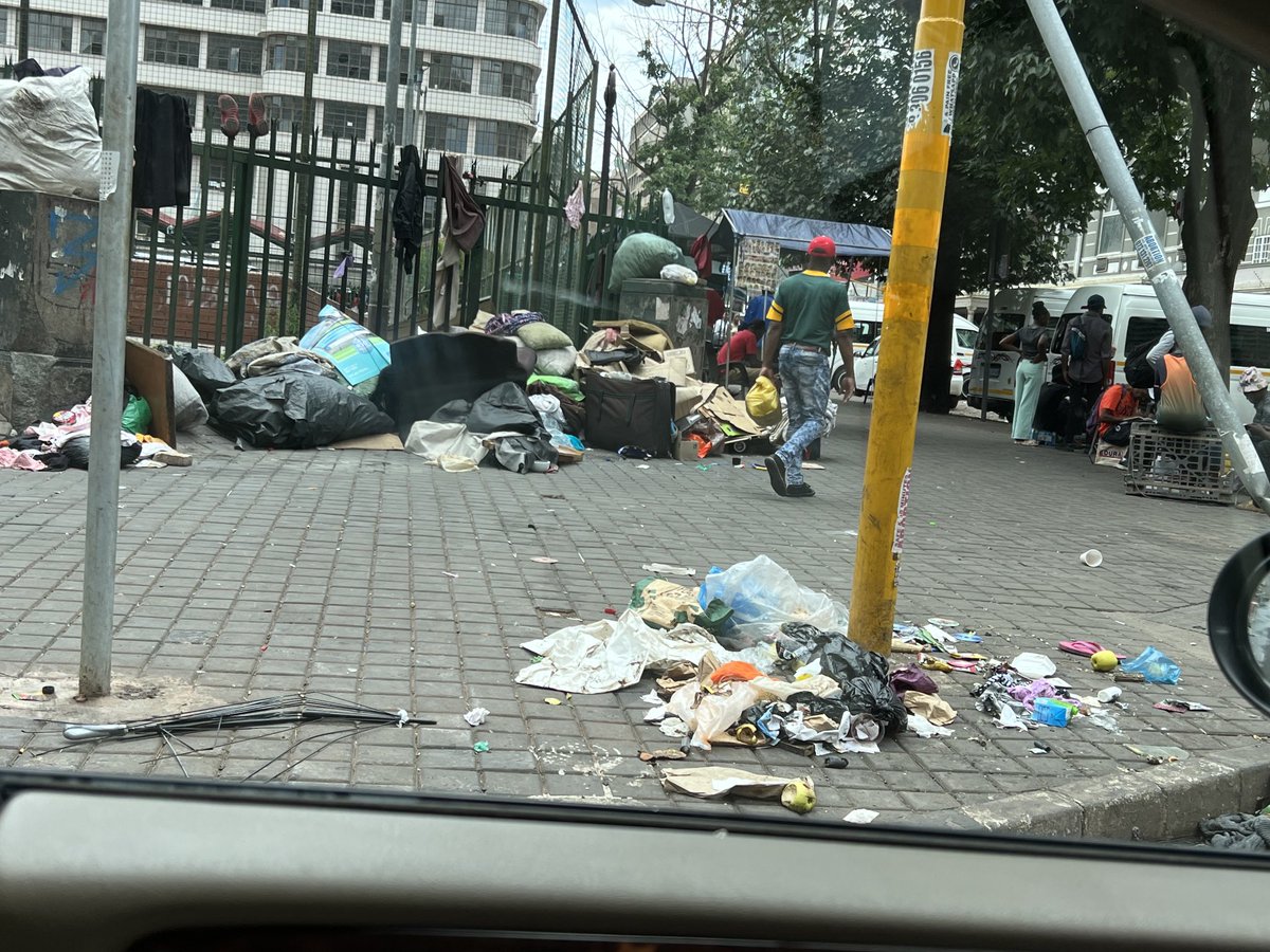 Tito Mboweni tweet media