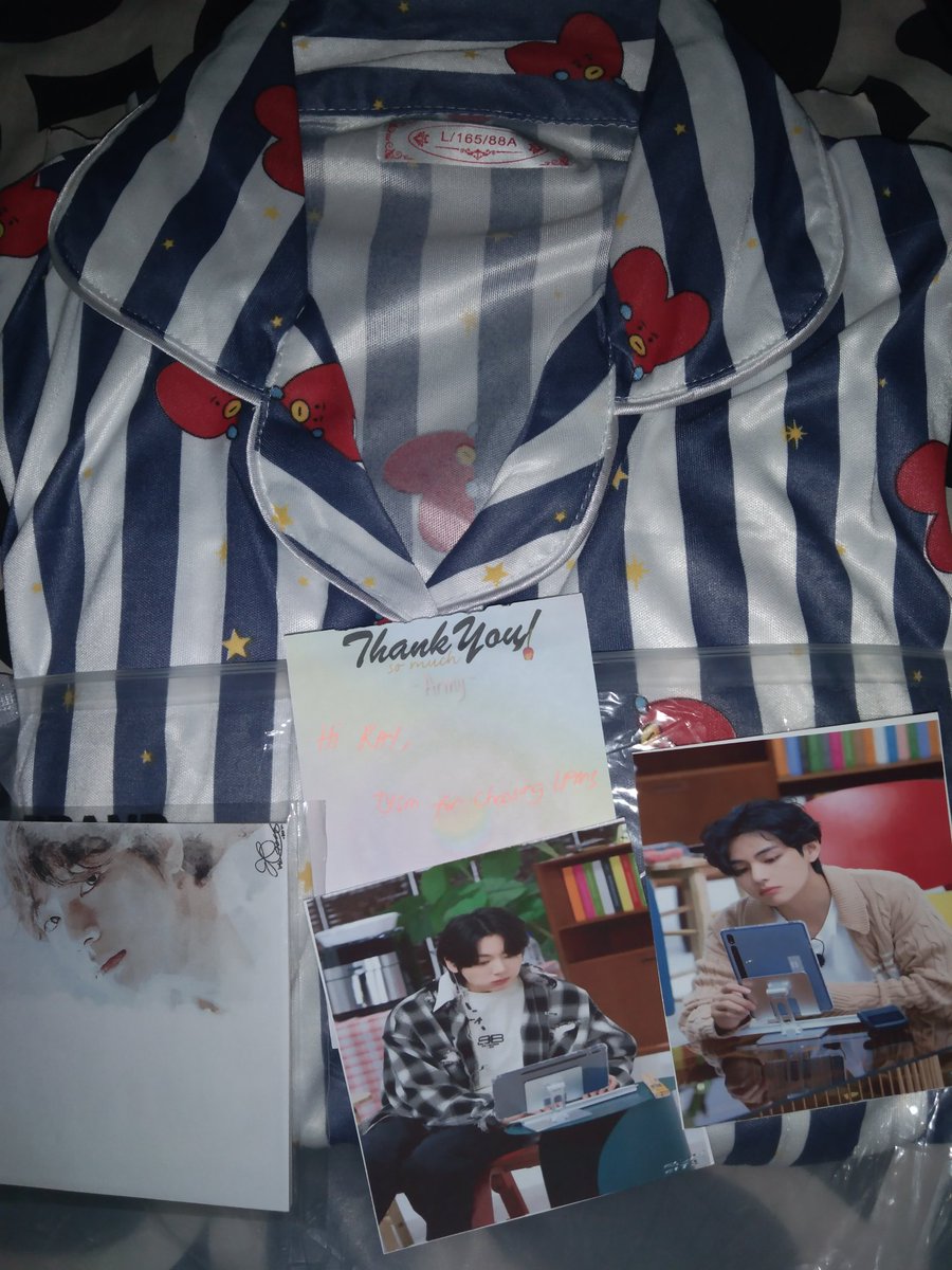itsmery_nny's tweet photo. Got my tata pajama, super secured and the freebies are so cute!โกโกโก Salamat po @Lovemaze062221
#LPMSFeedback https://t.co/0dqjhSW1KI