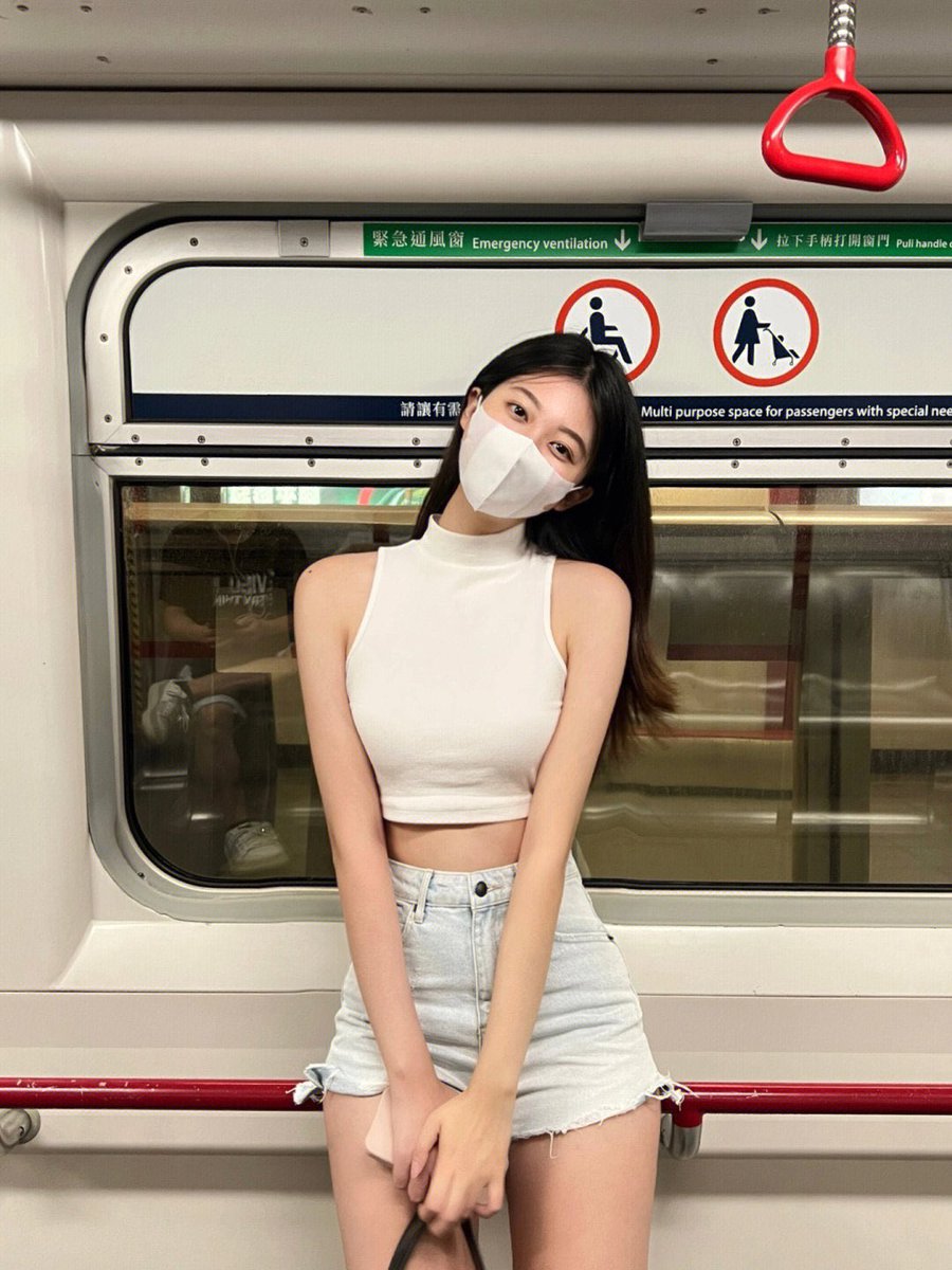 EyQcm1's tweet photo. #坐标陕西西安未央区 女s一枚找男m ，觉得女s好看的男m私信女s，男m不管好不好看 ，之要听话女s接受的 ，来来来，别害羞， #女s #男m https://t.co/SRiQJ7KZ6I