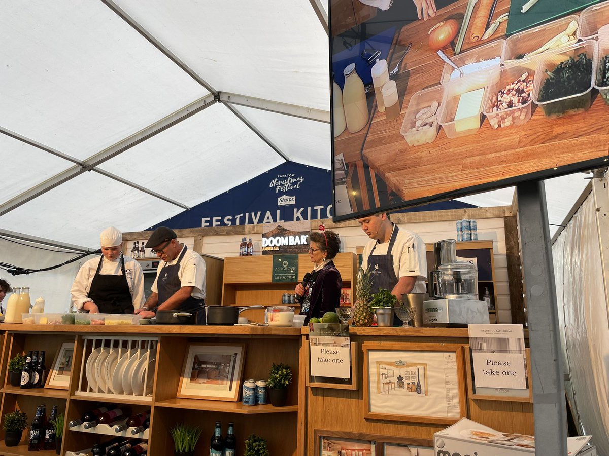 Great work <a href="/NickH3mming/">Nick Hemming</a> making delicious chowder and talking all things hospitality &amp; <a href="/BIIandBIIAB/">The BII</a> #Hospitality #hospitalitymatters <a href="/PadstowXmas/">Padstow Christmas Festival 🎄</a>