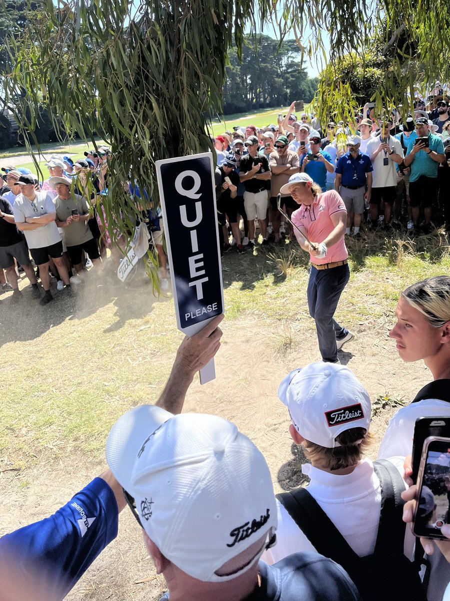 nathanmaddock's tweet image. Yeah he didn’t make the last round cut, but it was very cool to see Cam Smith play up close this morning at @VicGolfClub #AusOpenGolf. Enjoyed the crowd banter over this wayward drive &amp;amp; lack of foot wedge (after first checking no one was hit, very considerate)
