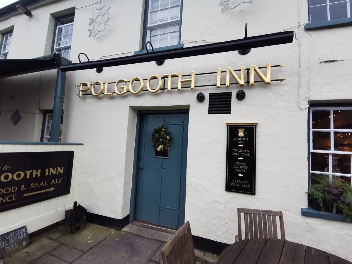 JamesMustoe1's tweet photo. Our traditional family breakfast @Polgooth_inn first thing on the first weekend of December.

We've got a busy day ahead!

#smallbusinesssaturday #supportlocalbusiness https://t.co/U7bGUCzrgz
