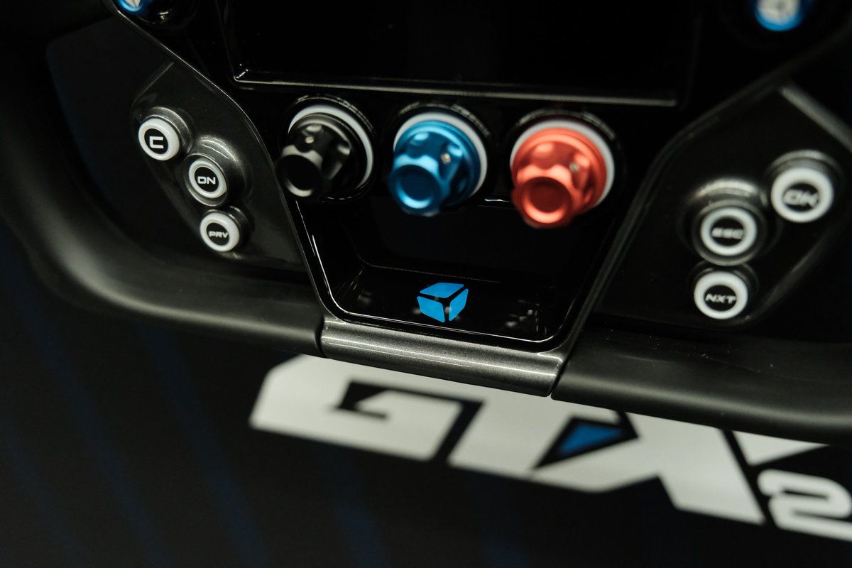 Cube Controls tweet media