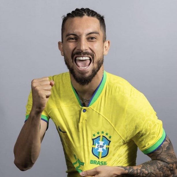 🚨AGORA: Gabriel Jesus e Alex Telles estão fora da Copa, após exames mostrarem lesões.