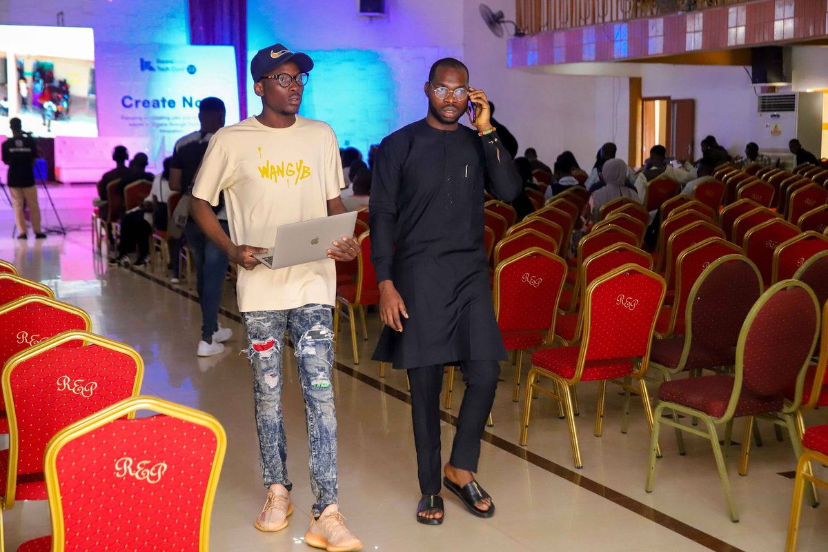 itzareous's tweet image. Kwarabuild Tech conference day #kbtc22 #createnow #kwarabuild