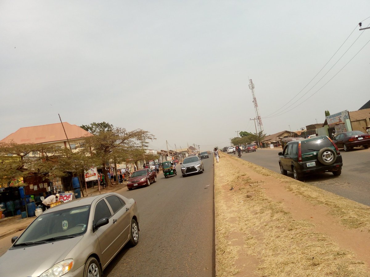 trafficbutter's tweet image. "@Austynzogs: 12h10: Jikwoyi-Karu Road, Nyanya Abuja #AbujaTraffic