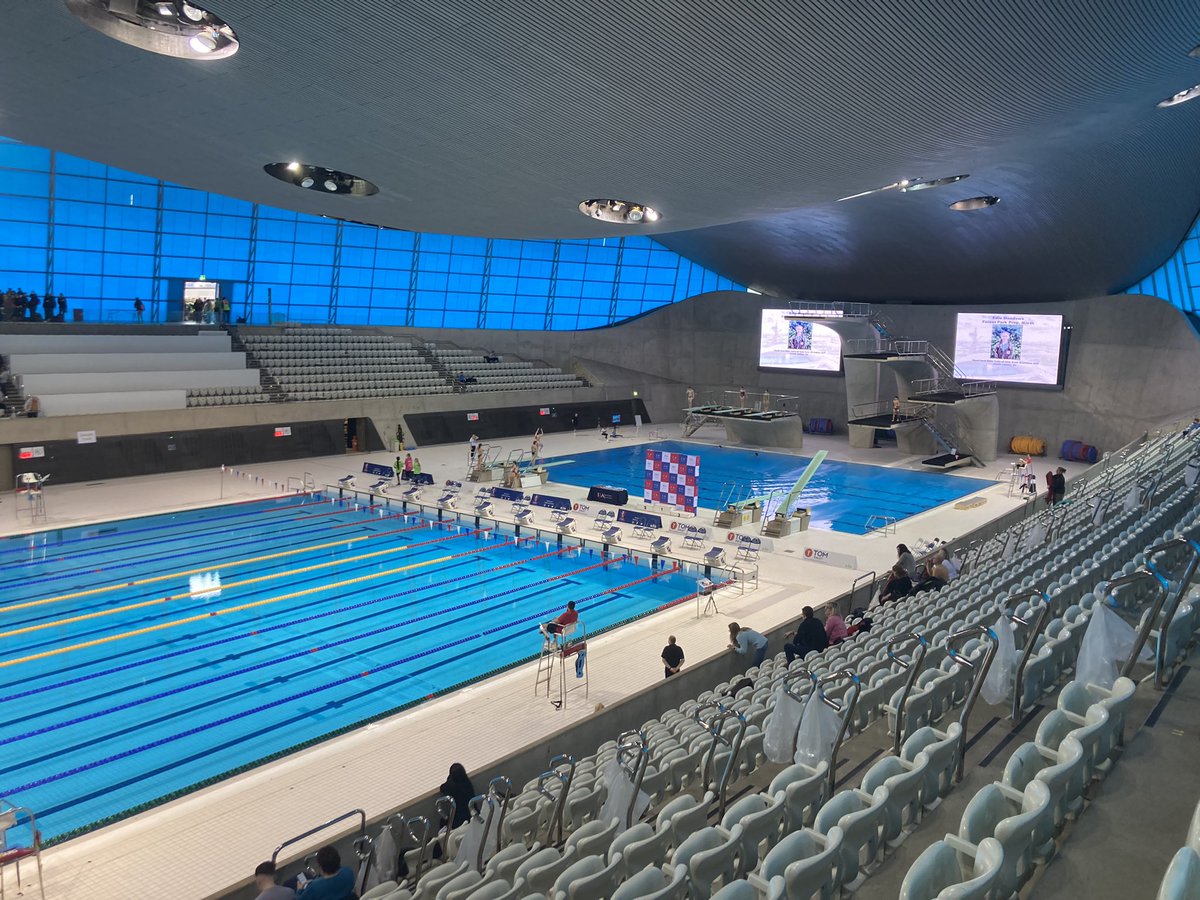 dririshscience's tweet photo. Today will be mostly a watching day! #swimming #olympicpool #isa #thirskswimming #thefulllength https://t.co/EvJL8uCdCG
