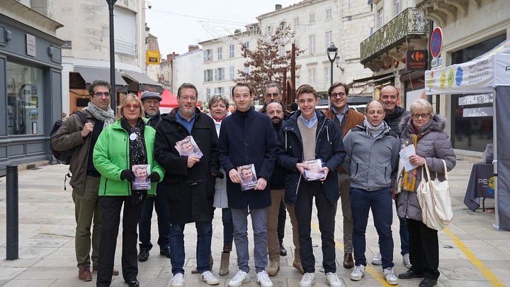 FelixWatterlot's tweet photo. Merci @Ambroise_Mejean pour ta venue, à très vite dans le Périgord ! 🦆 https://t.co/JrXcYey8PQ