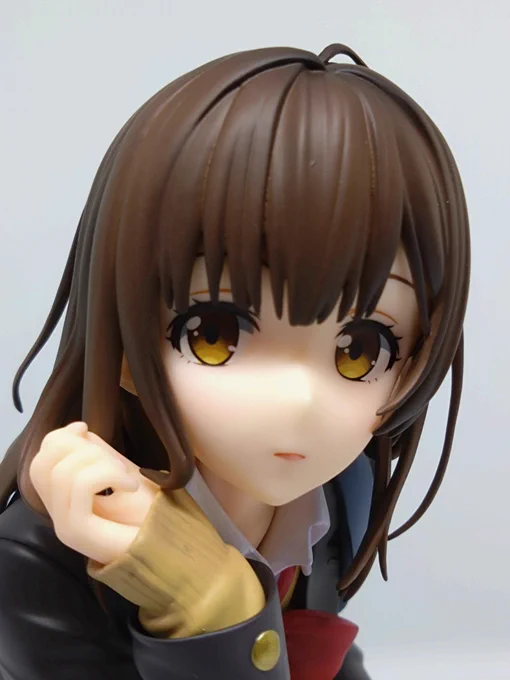 ひげを剃ったら女子高生が届いた
しかし沙優ちゃんアニメからそのまま出てきたのかって出来でめっちゃ可愛い 