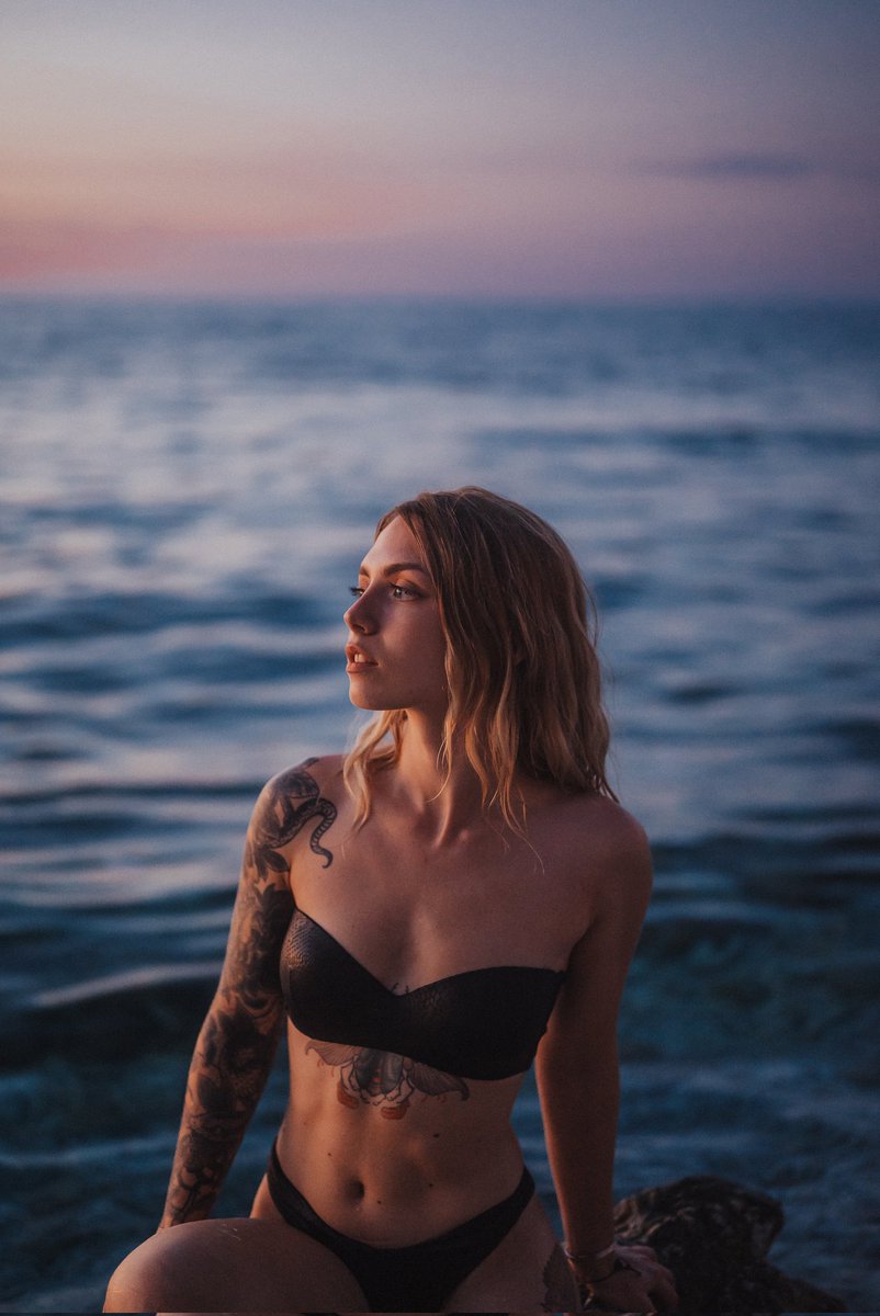 Eyes of Belga tweet media