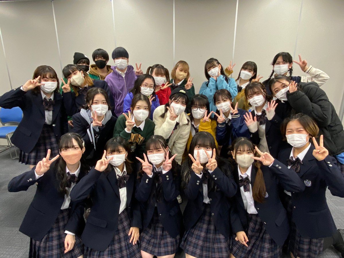 HSC_osm's tweet photo. ♪梅田ゴスペルフェスティバル♪
ありがとうございました！

2ステージ本当に楽しかったです🙌

2022年の思い出が１つ増えました🥹

この経験を活かして次も！
メンバーみんなで頑張ります💪
#クワイヤー #歌 #梅田 #高校生 https://t.co/XrSBpwSlEo