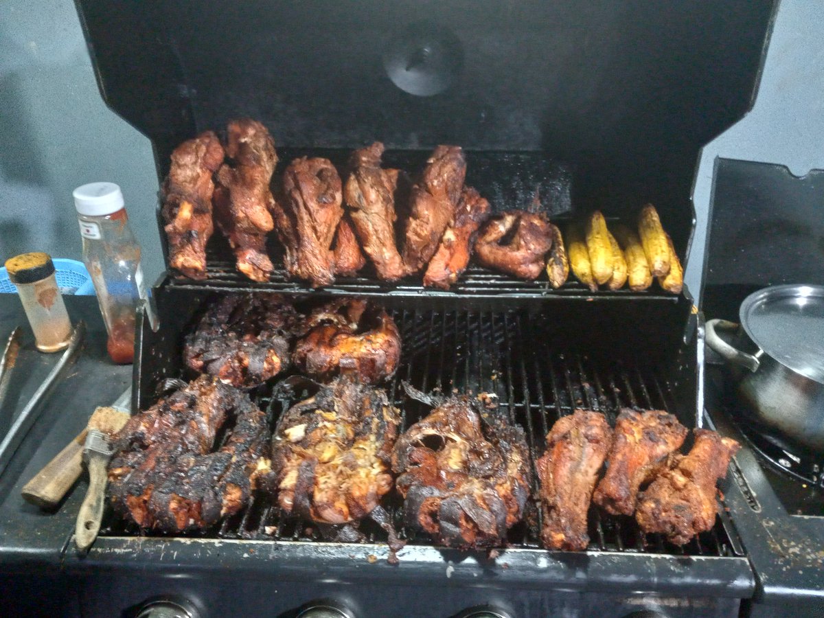 ModuLinks's tweet image. Occasion and Festive period is around. .... call/whatsapp us for all your events on 08033754187.
Try our spices, you won't be disappointed