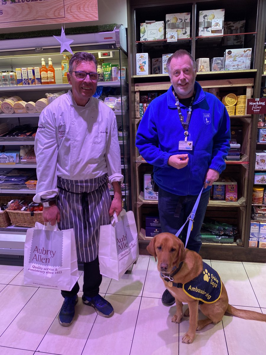 Our amazing supporters @AubreyDeli @AubreyAllen have supplied us bacon for our #Christmas Fair tomorrow. Ambassador dog #Zara helped to collect it!