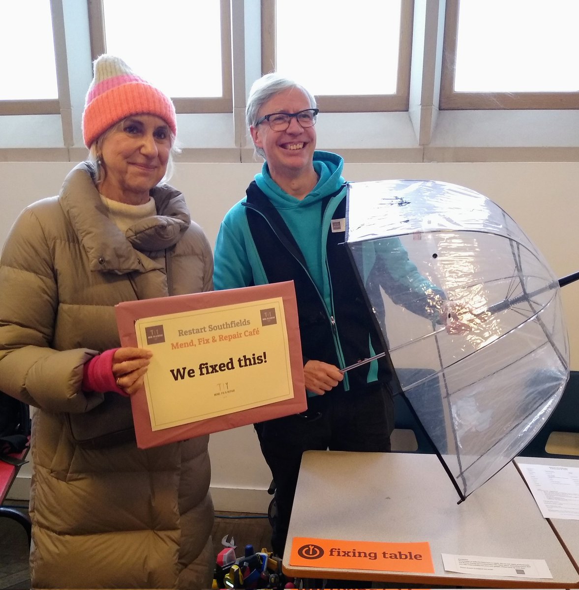 southfieldsharv's tweet image. Another successful repair! No item too small for the #Southfields Repair Cafe.