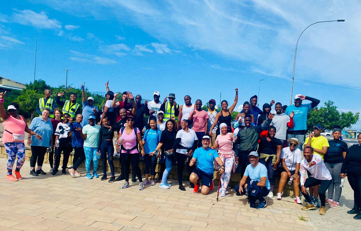 UrbanBetter's tweet photo. ๐๐ฟโโ๏ธScience for social justice in action.
We partnered wt @dsigovza to organise a #Cityzens4CleanAir run in #CapeTown today. Results from data collected during todayโs run will be presented by a young citizen scientist at the @WorldSciForum closing plenary.#cleanairCT https://t.co/pd5ZBVWeBH