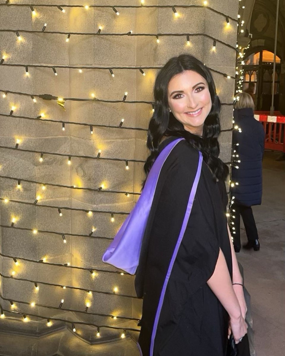 Miss Scott tweet media