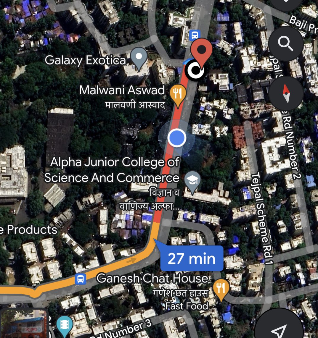 AirboxIndia's tweet photo. @MTPHereToHelp absolutely no movement of cars here in Parle East. Stuck here since 20 minutes. No traffic regulator to manage the blocking of cars. https://t.co/034PSv6O3Q