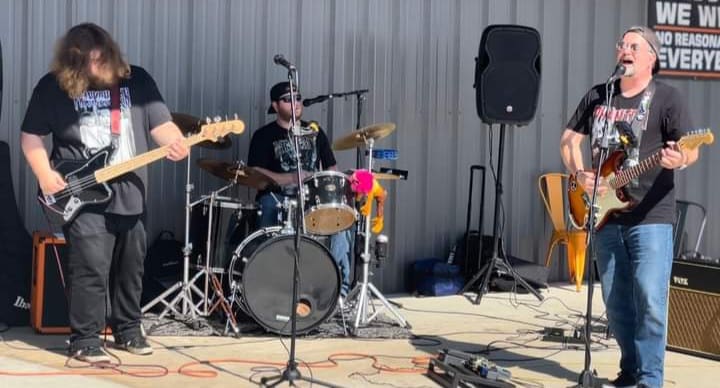 10/29/22
#stickybongwater