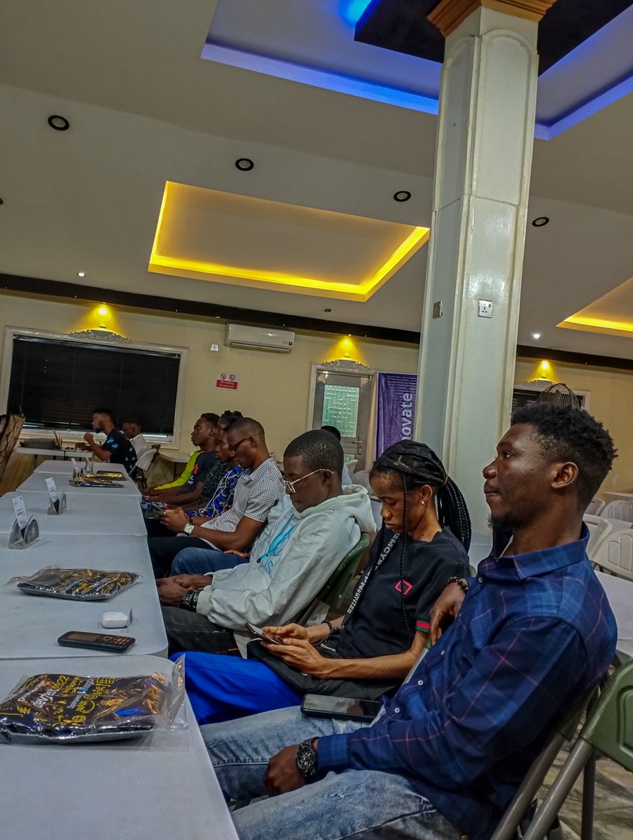 GdgIkotEkpene's tweet photo. Speaking : Alfred Lazarus
Teaching : Digital marketing, The full Picture
Running ads can become a source of income for you as a digital marketer.
#DevFest2022
#Devfestikotekpene @GdgIkotEkpene
#OSCAIkotEkpene
#Remita @RemitaNET
#whogohost @whogohost @Stonywonder https://t.co/bSnjyM9EuI