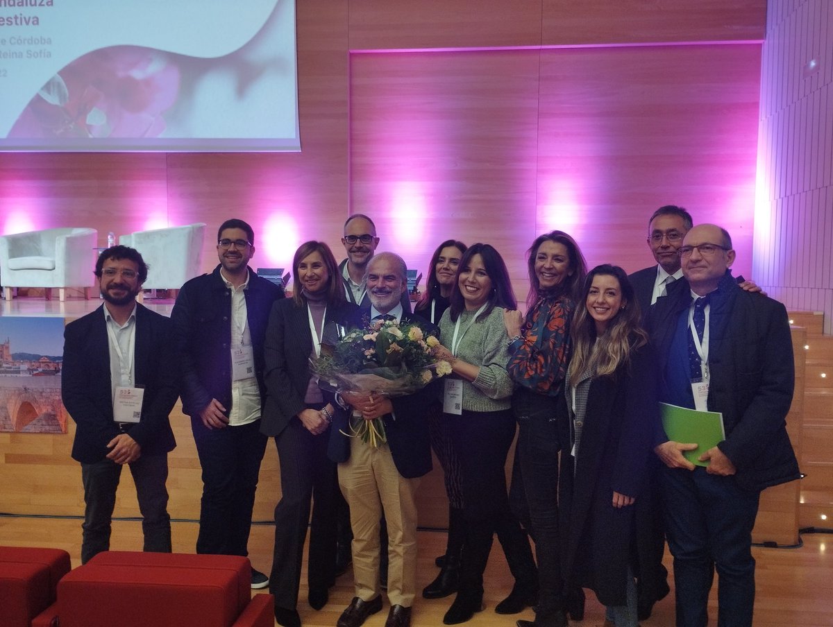sapdes's tweet photo. Clausura del #53CongresoSAPD y despedida de @DigestivoTellez como presidente de la #SAPD 21-22

Nos vemos en Cádiz #54CongresoSAPD !!!! https://t.co/fwxuwrXrqX