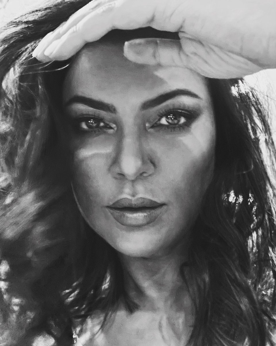 thesushmitasen's tweet photo. ‘When you have guts, you will know glory. What the world considers a Myth, will be YOUR story.’ ❤️👊😉

Everything is possible!!! https://t.co/HbGYImdKTA
