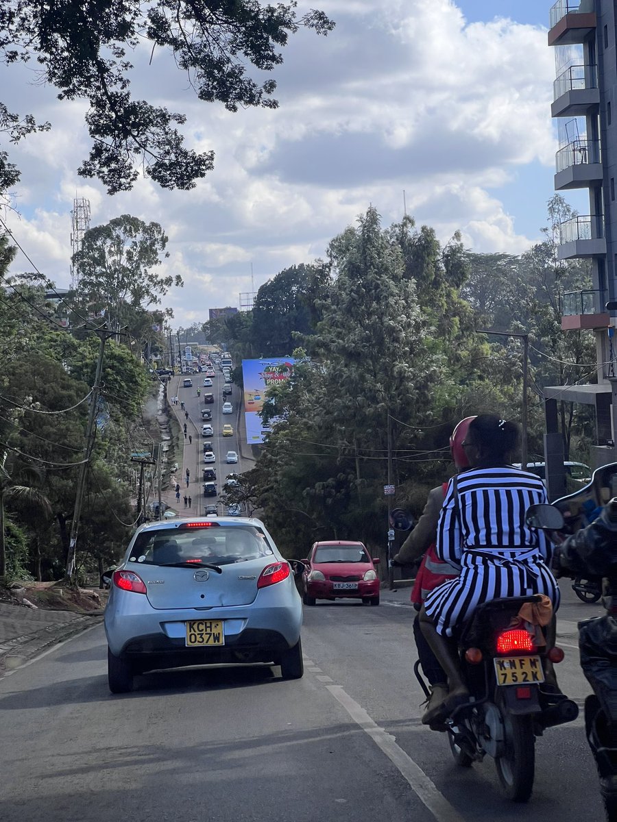 brianmutinda_'s tweet photo. Driving manual trans is all fun and games until ujipate hapa https://t.co/g6Og2Ju5gS