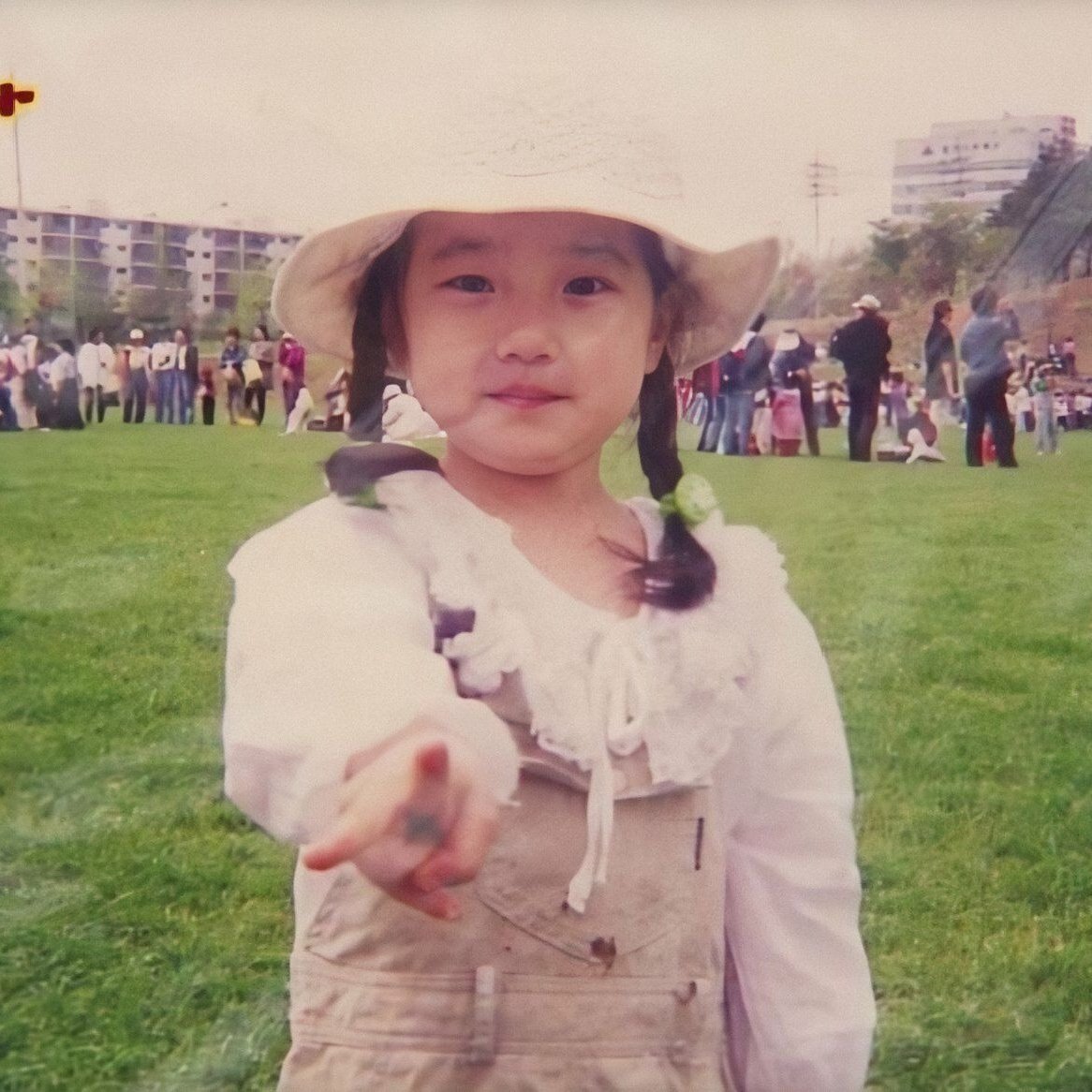 skuukzkuy's tweet photo. Baby                             Babiest https://t.co/ejcUNOsrd1