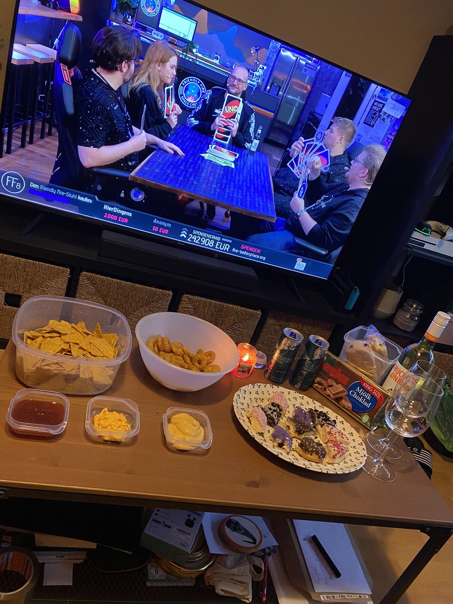 Fuchsbau64's tweet photo. @friendlyfireexe #FriendlyFire8 später wird dann noch Curry 🍛 gekocht. 😁 https://t.co/OpiXP8ZggR