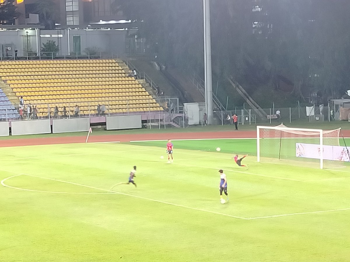 FlashSukan's tweet photo. Suasana menjelang sepak mula Liga IPT 2022/2023 Piala Sumbangsih
#uitm
#pialasumbangsih
#ligaipt https://t.co/Mj0FBm4lVS