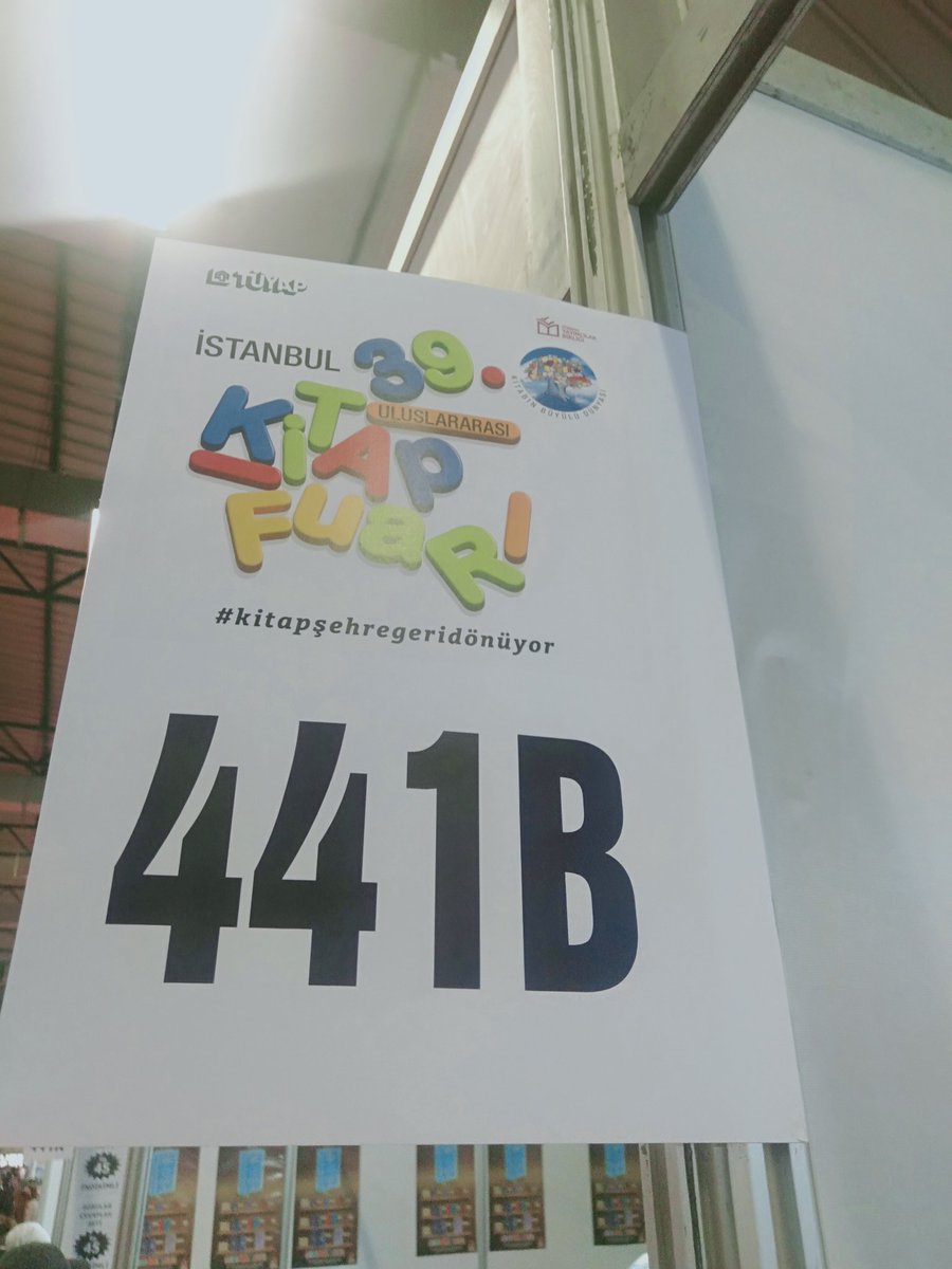 Antakyambp's tweet photo. 39. #Tuyap Kitap Fuarında Yeni Dönem Yayıncılık olarak 4. Salonda standımızı açtık. Kitaplarımız, Genç Yoldaş, Önsöz, Dünyaya Başkaldırıyoruz ve Leninist Teori ile okurlarımızı davet ediyoruz. https://t.co/4DnC9Ums8S